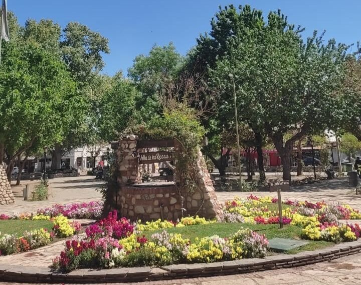 Historia de Villa de Las Rosas